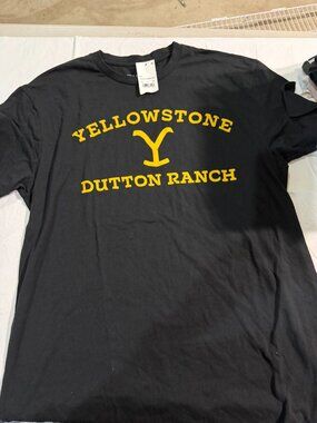 NWT - Yellowstone Dutton Ranch - Black T-shirt - SIZE XL